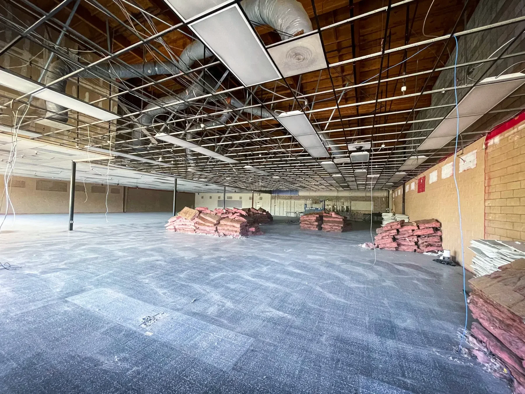 Commercial ceiling tile removal